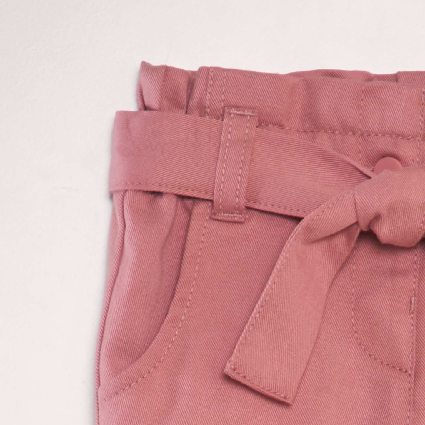 Trousers with tie belt pink
