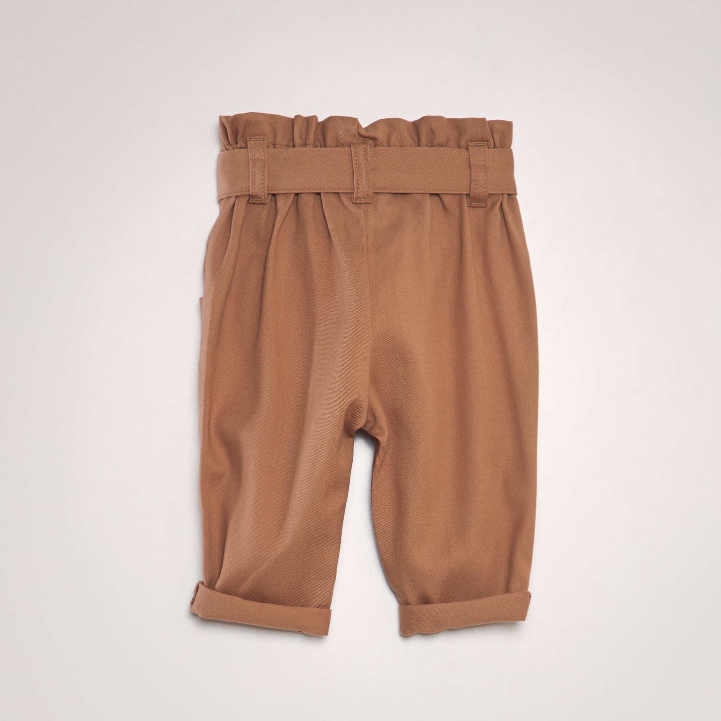 Trousers with tie belt BROWN