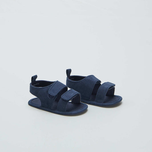 Open sandals with Velcro BLACK