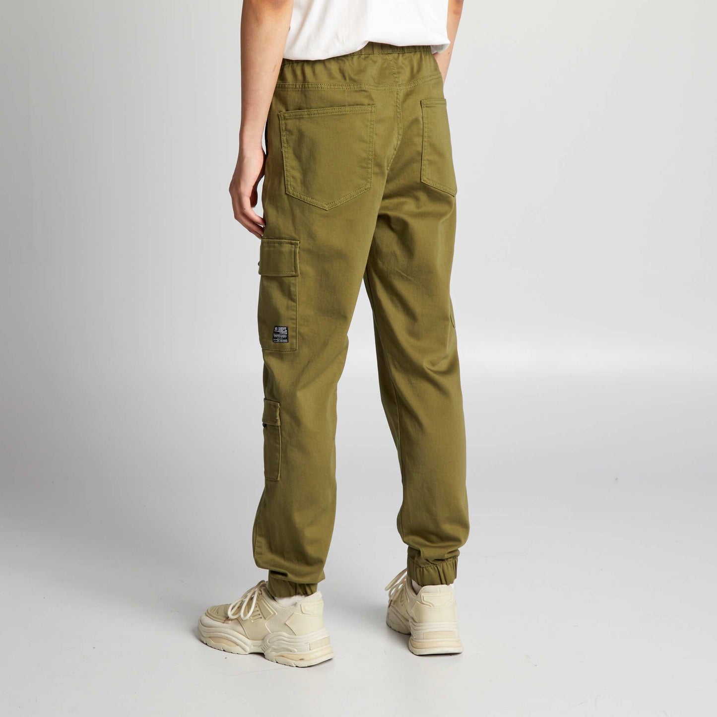 Trousers with side pockets GREEN