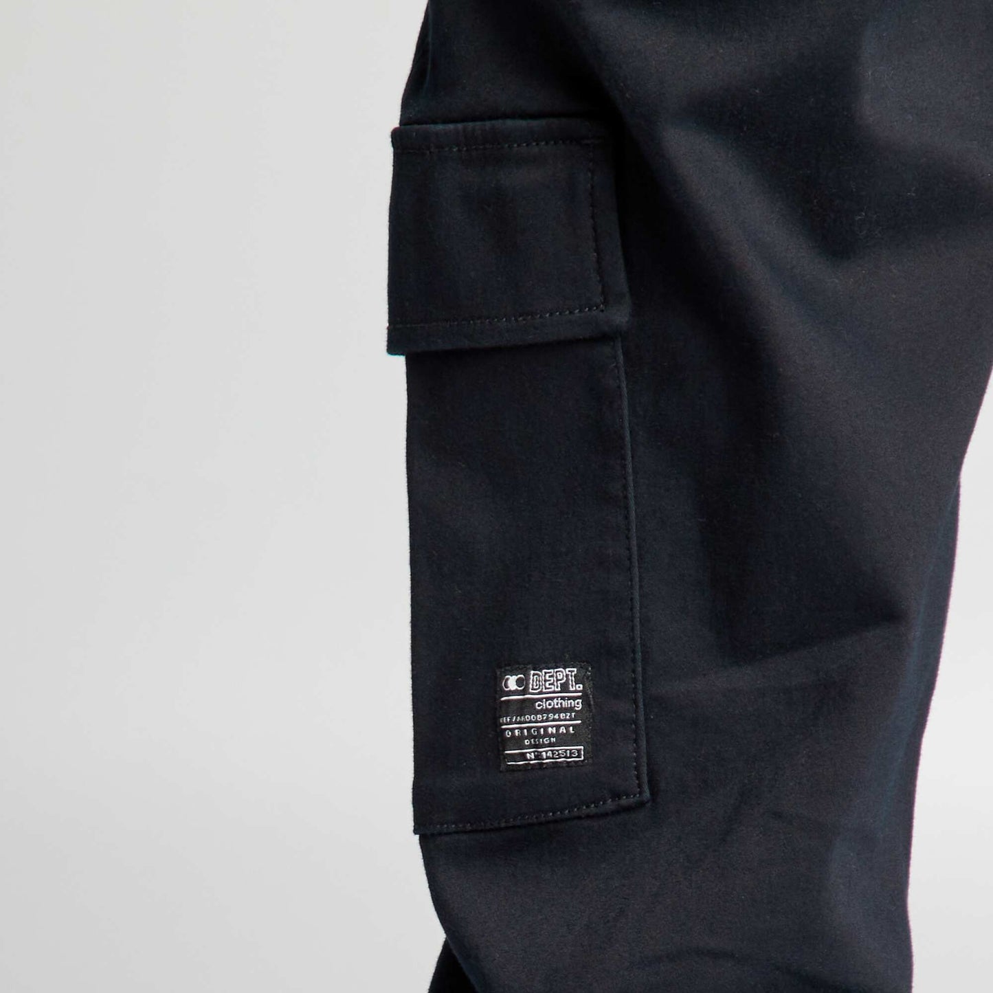 Trousers with side pockets black
