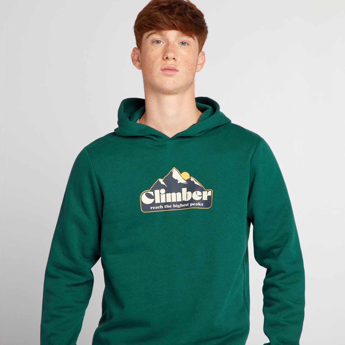 سويت شيرت قلنسوة قماشية باللون الأخضر