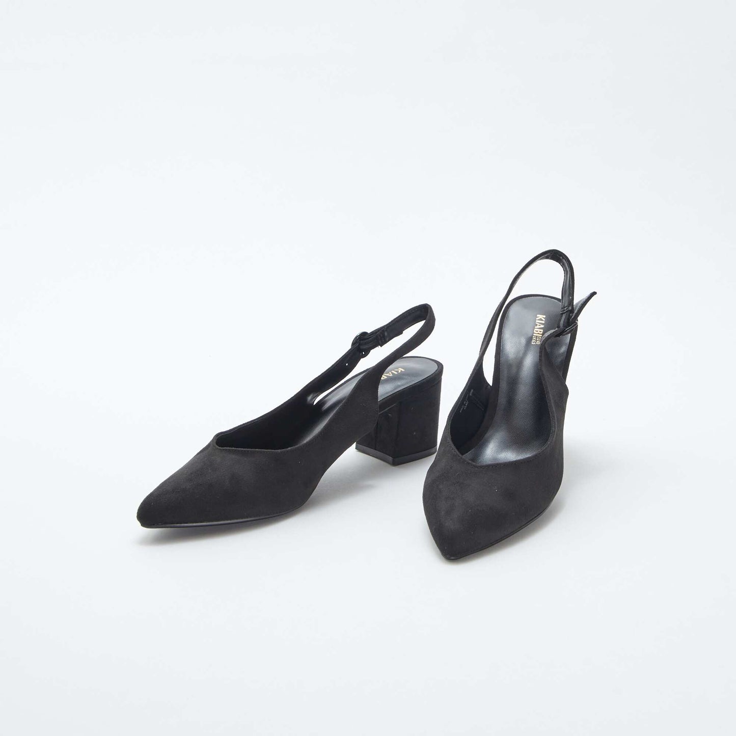 كعب مفتوح مدبب عند الأصابع مدببب أسود