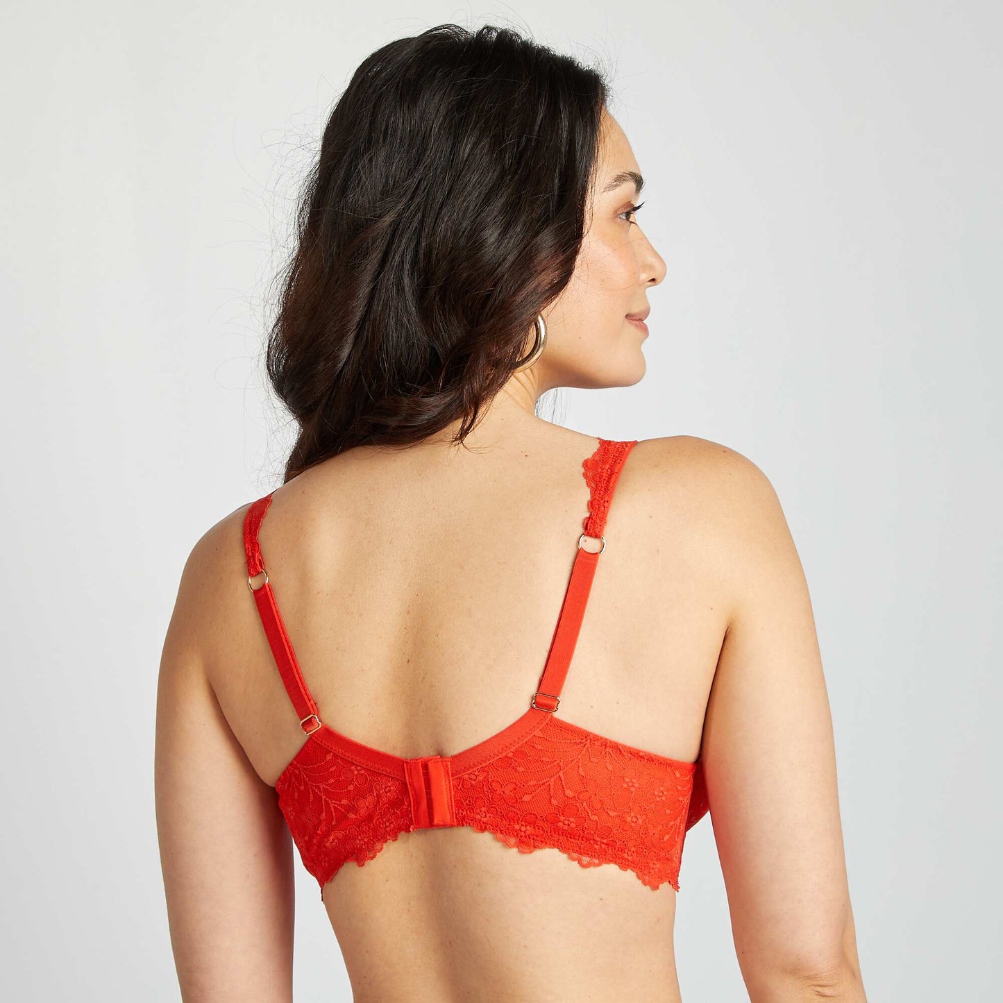 حمالة صدر دانتيل لأكواب D و E RED