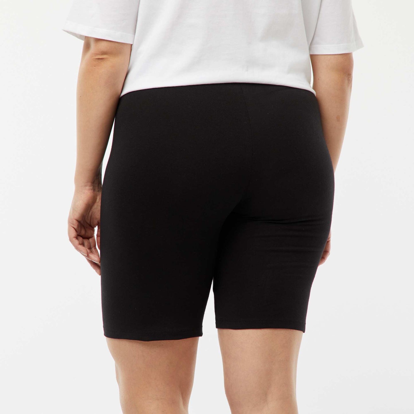 شورت جيرسيه مطاطي قصير مطاطي أسود