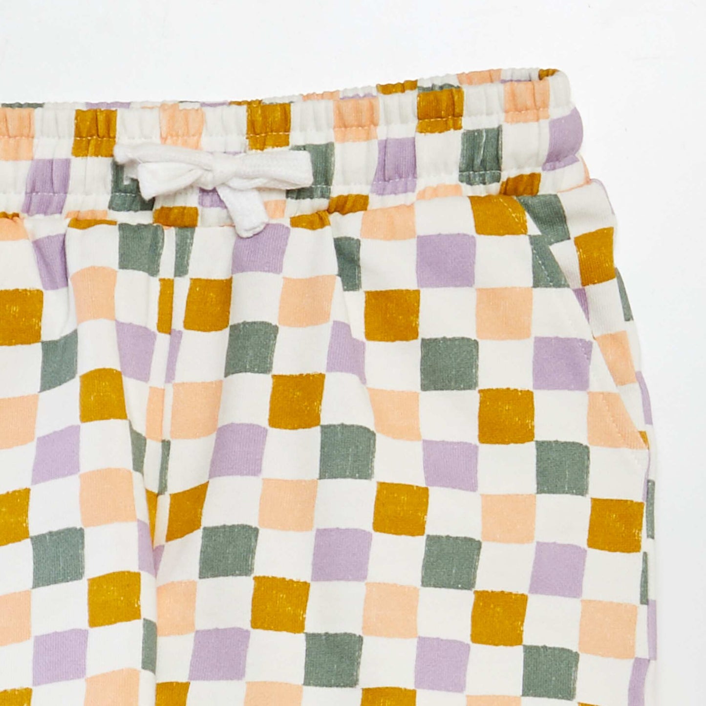 سويت شيرت قماش قصير - إصدار جرافيك أبيض