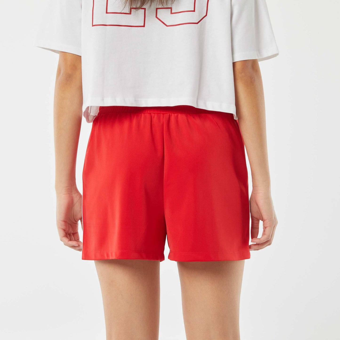 Plain sports shorts RED