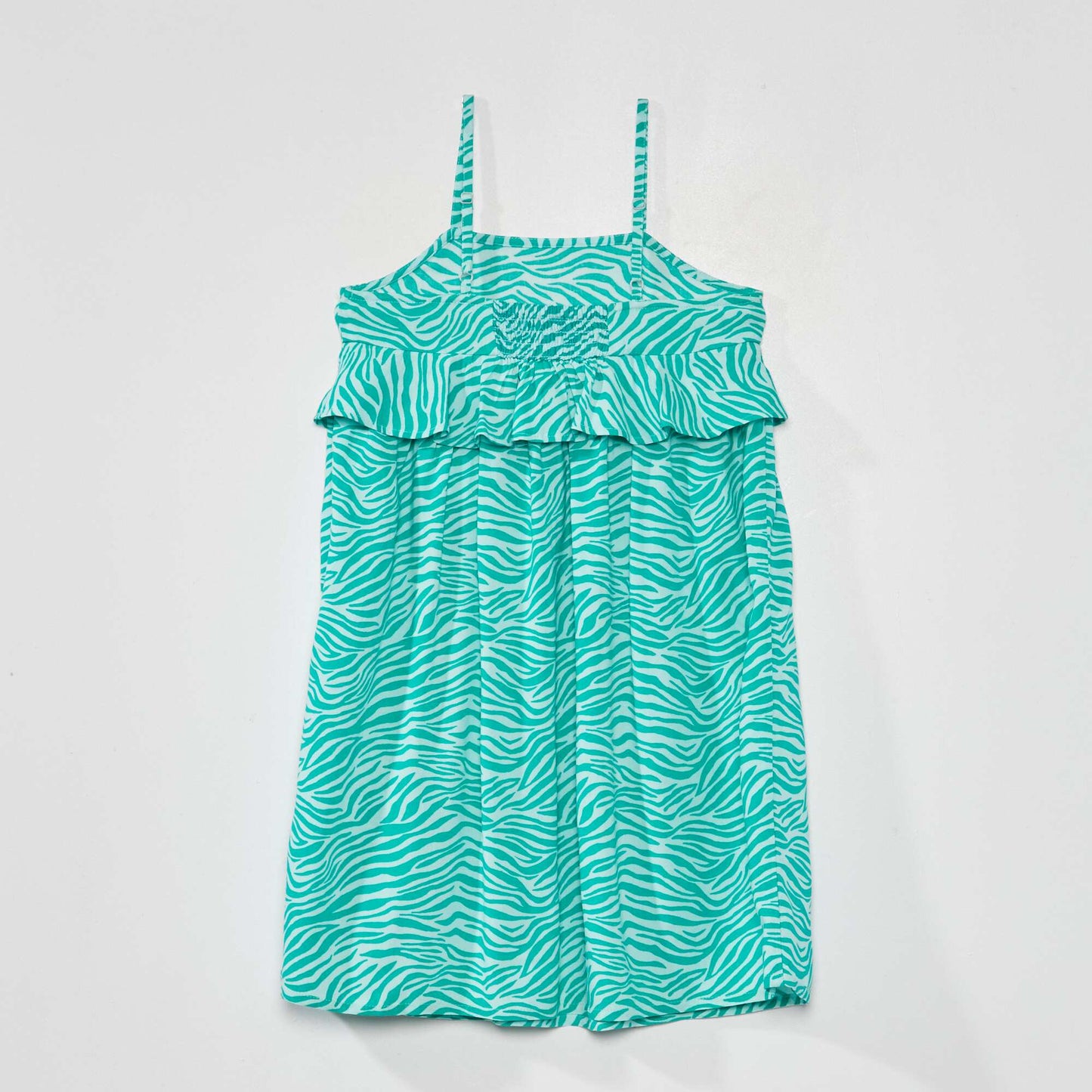 فستان بحزام سباغيتي بطبعة حمار وحشي أزرق