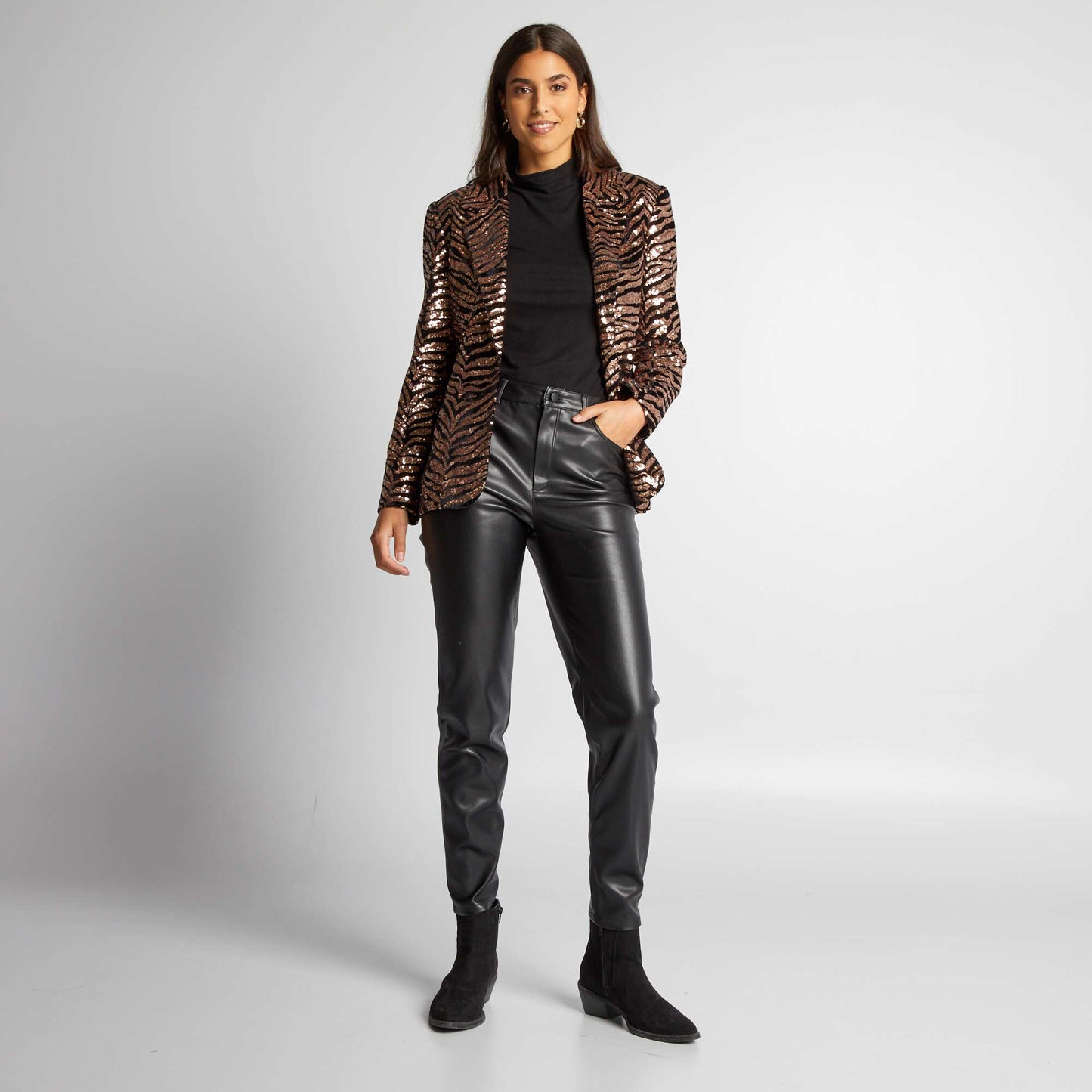 Ribbed knit undersweater black