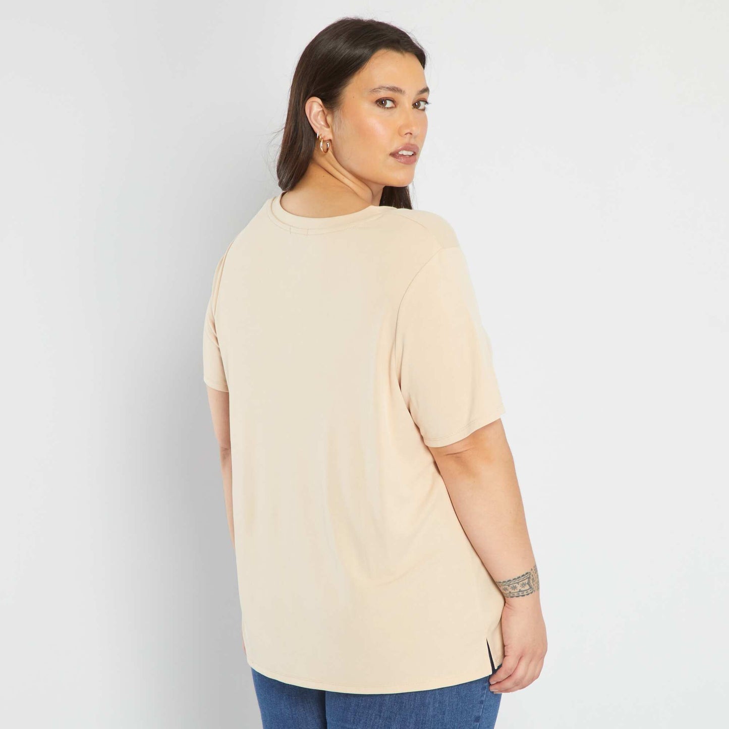 Soft fabric V-neck T-shirt KHAKI BEIGE