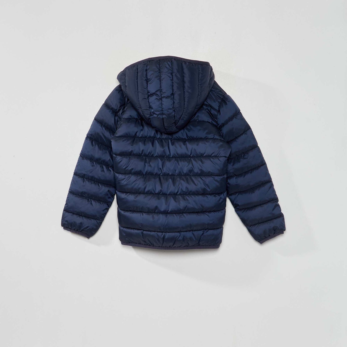 Padded jacket made from recycled bottles blue
