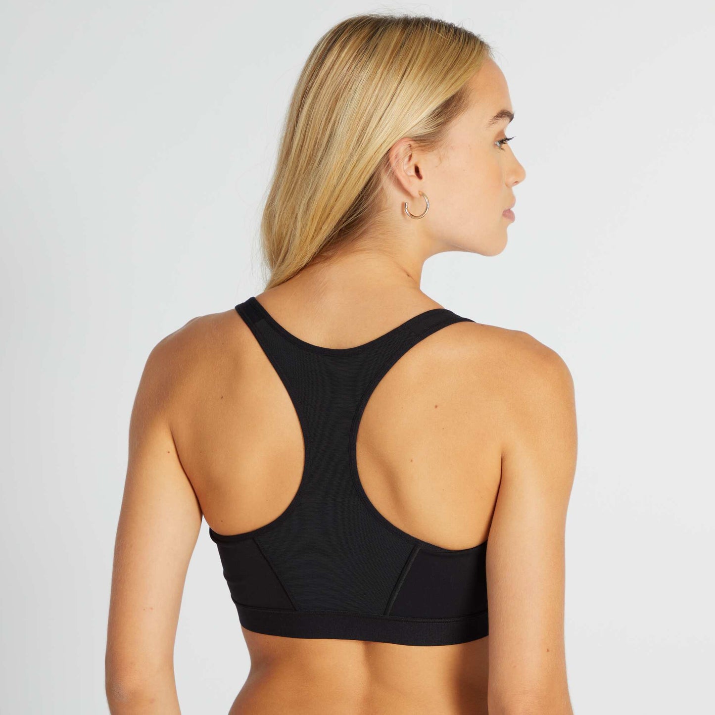 Sports bra with front zip fastening black