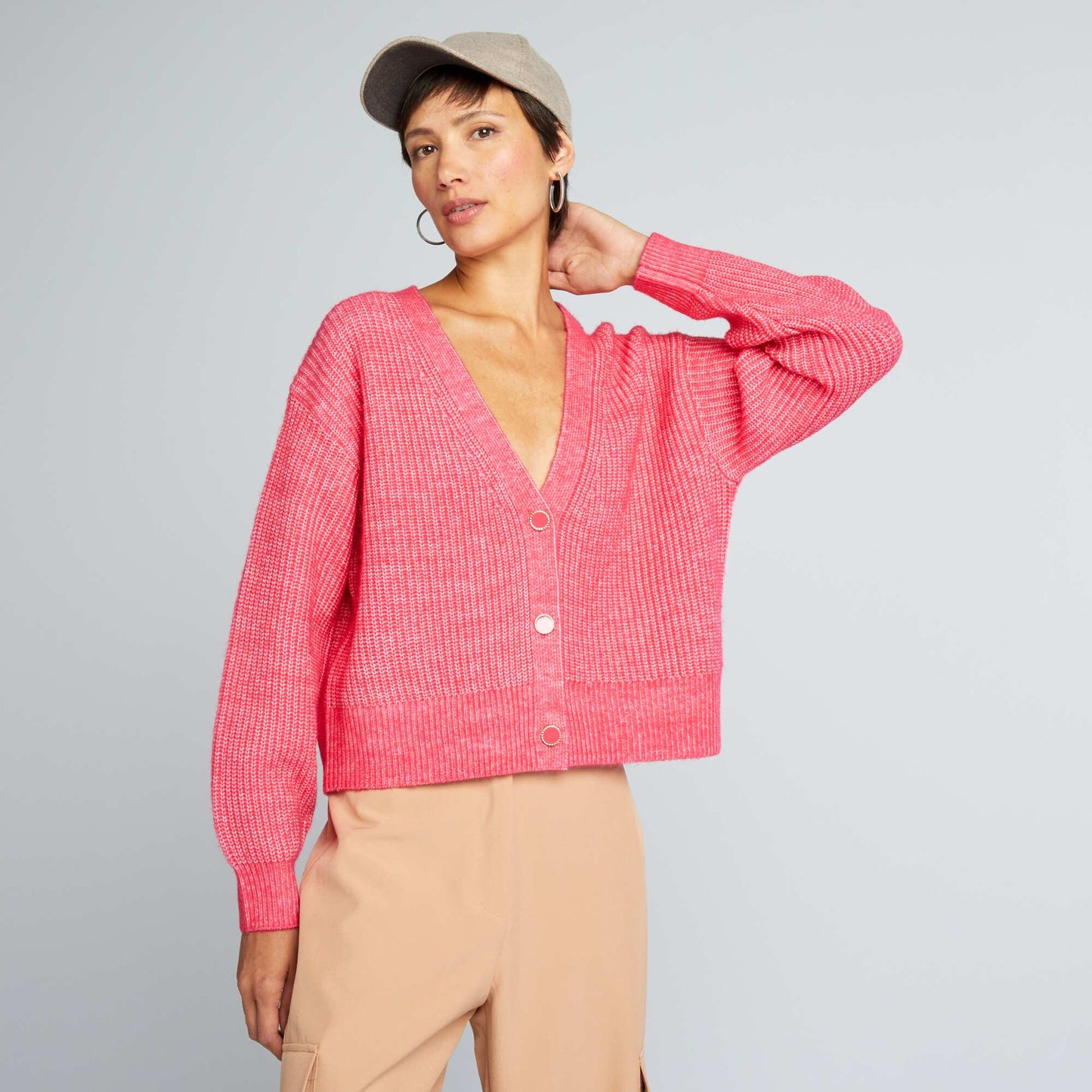Chunky knit cardigan with pretty buttons Pink