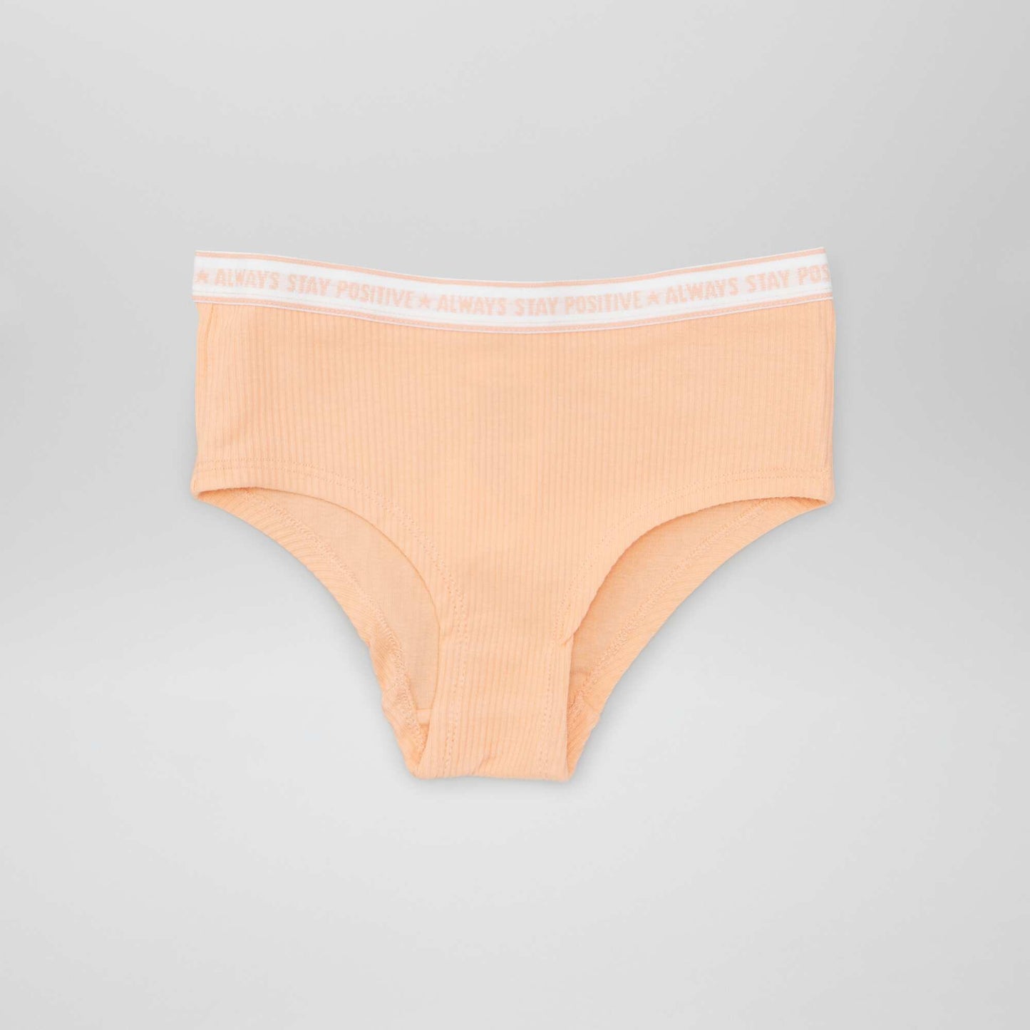 عبوة من 3 شورت صبي محبوك قماش محبوك بنفسجي