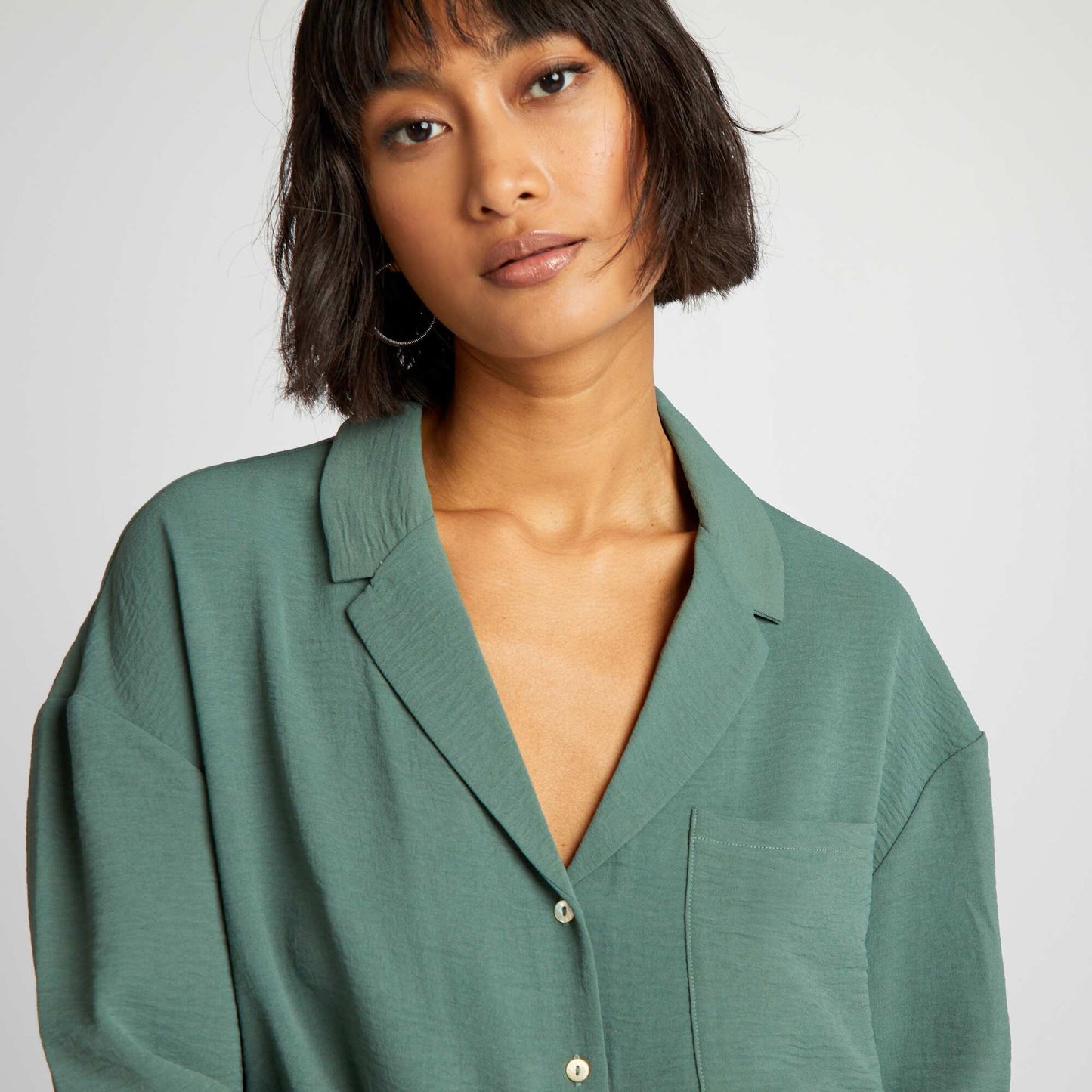 Long-sleeved blouse with pyjama collar GREEN