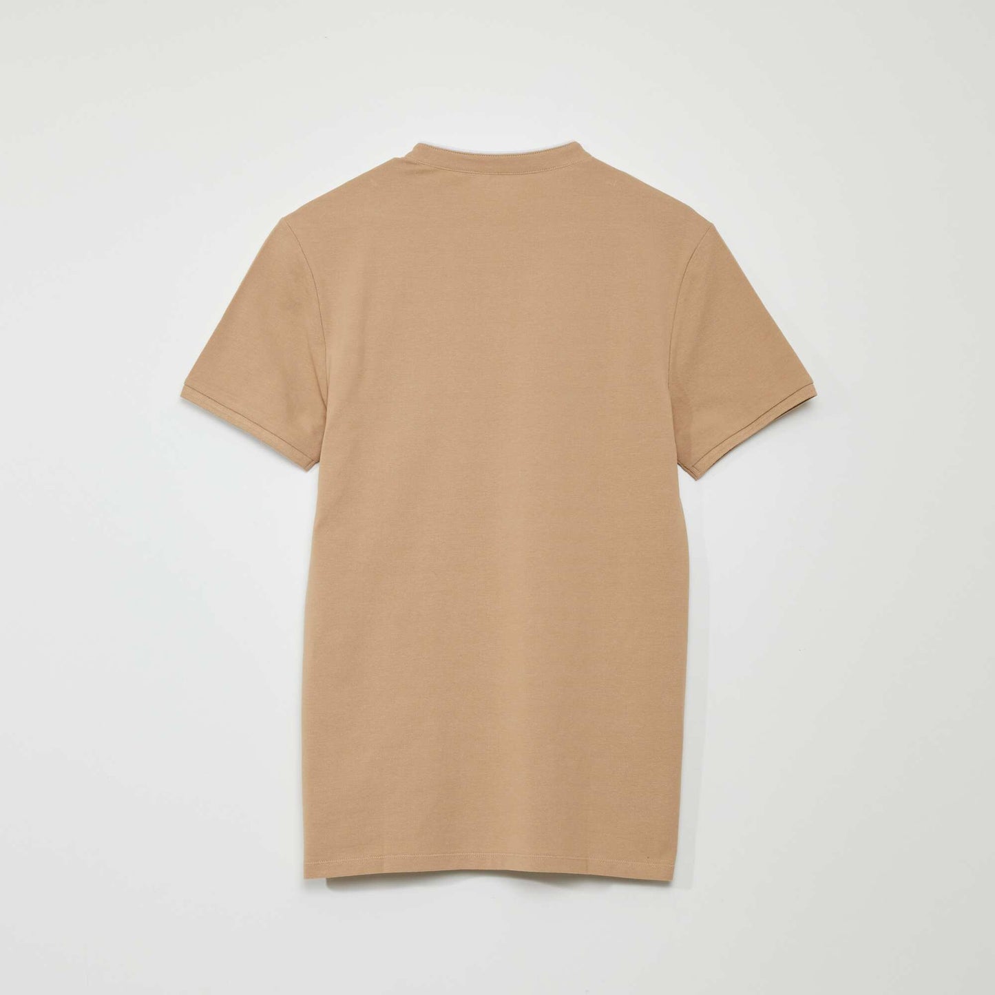 تيشرت بولو قطن بيكيه بياقة يوسفي بيج