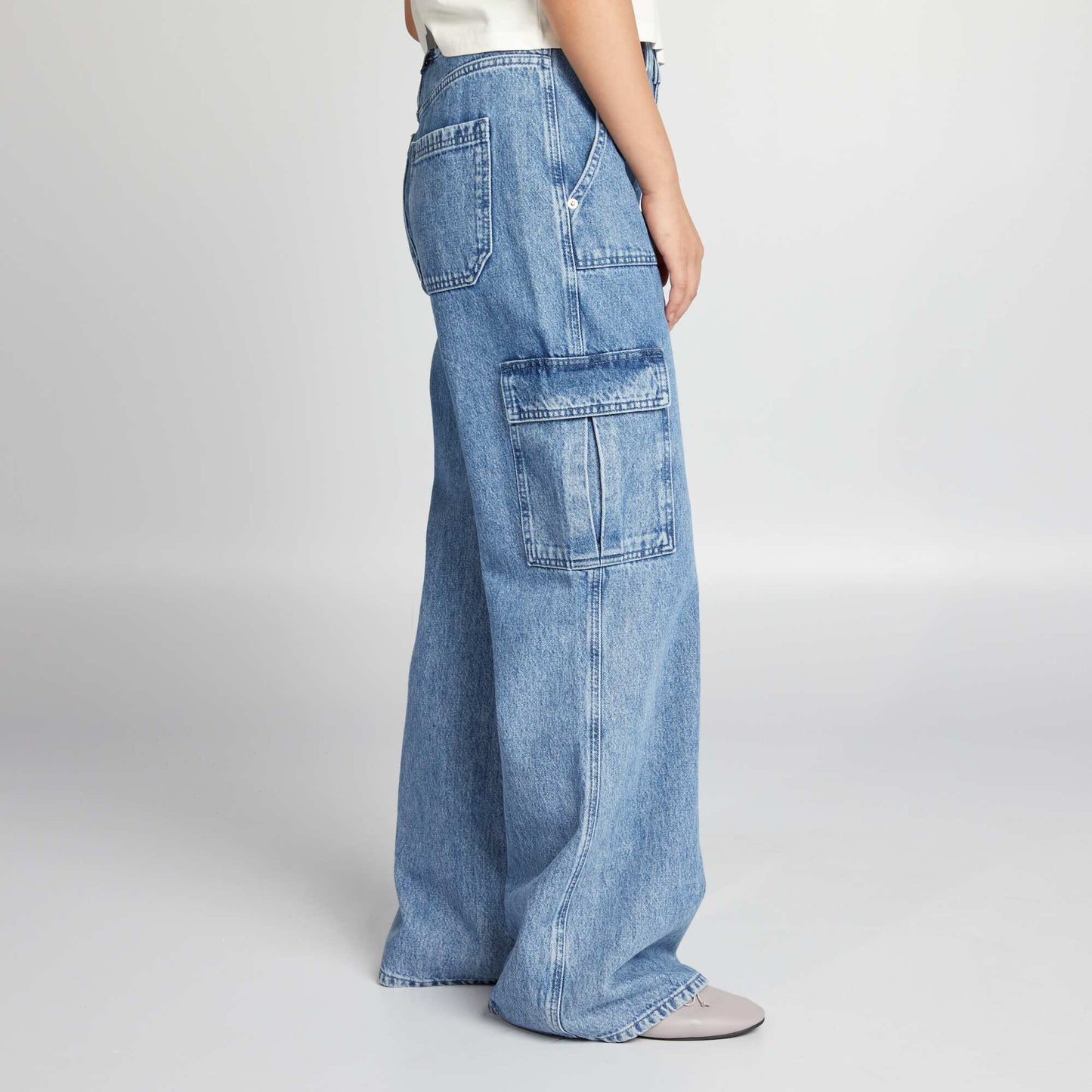 Wide-leg jeans + 2 roomy pockets BLUE