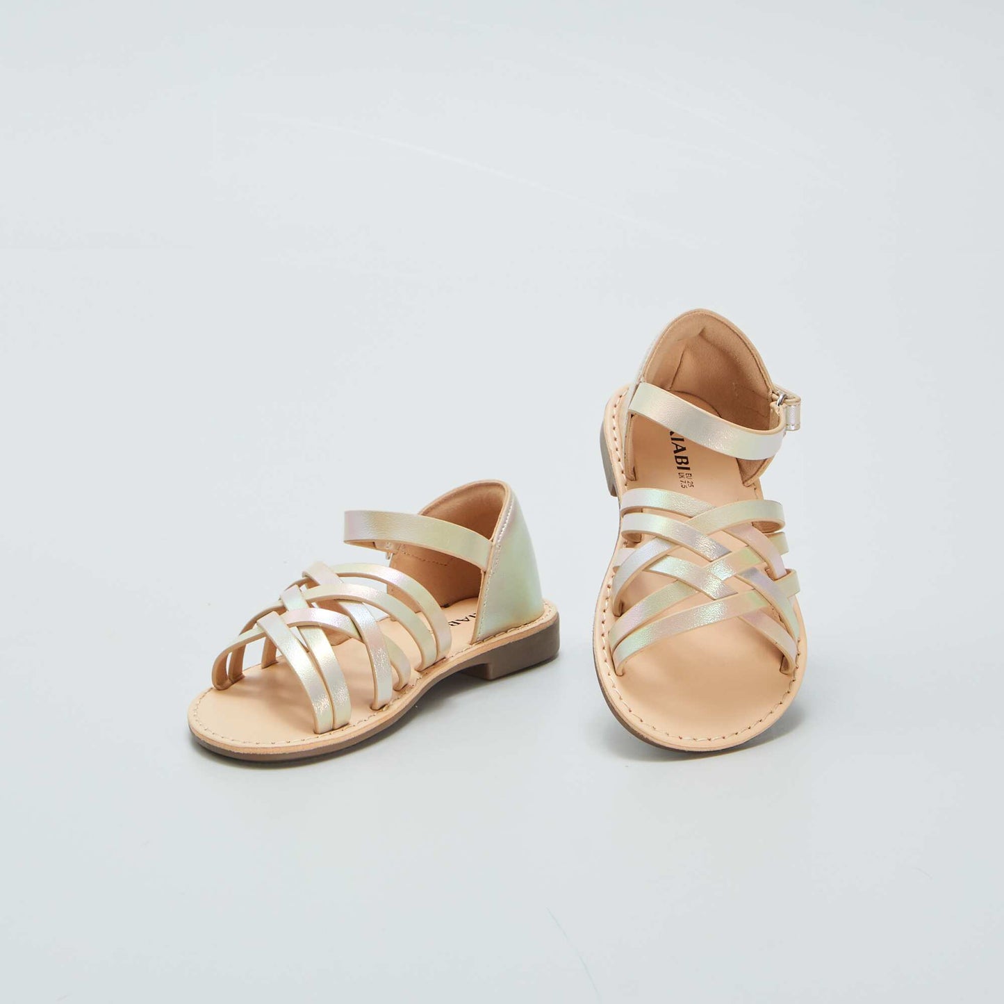 صندل قزحي اللون أصفر