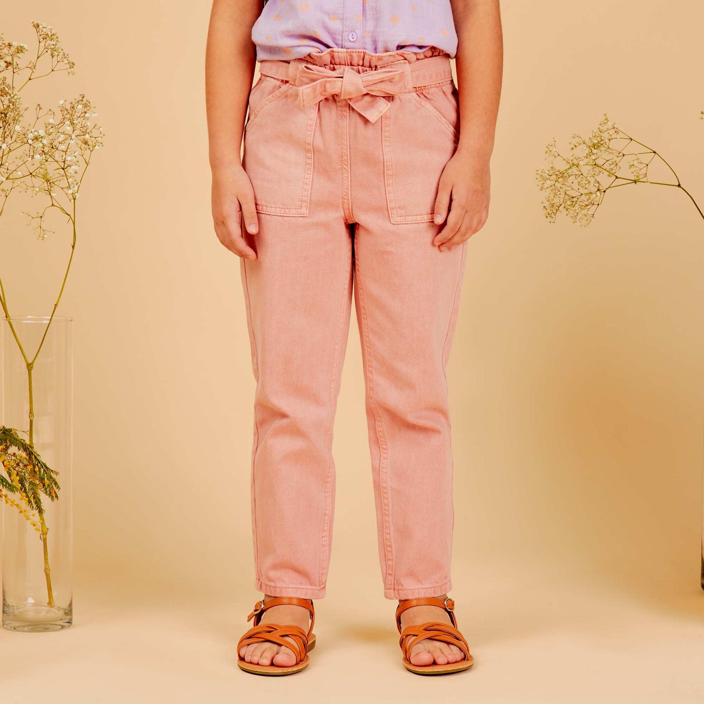 Mom jeans with belt at the waist PINK