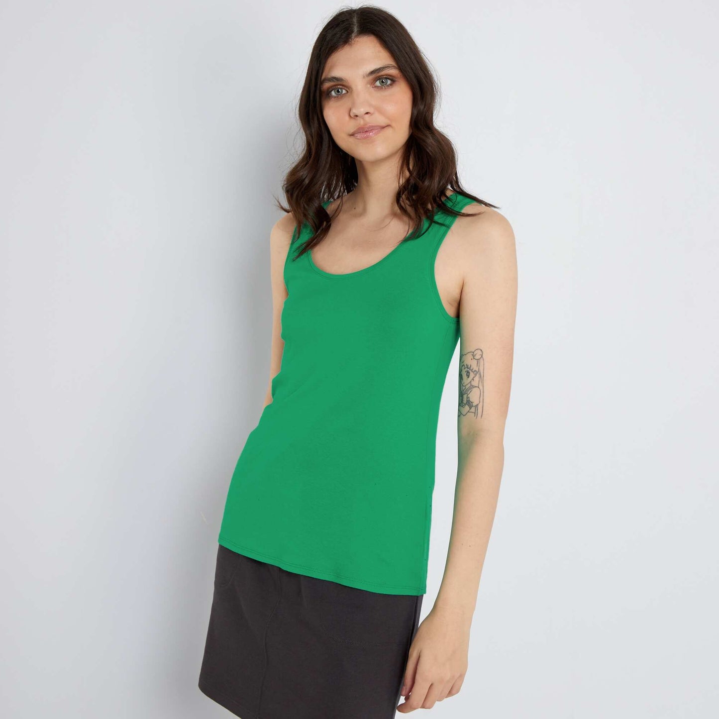 U-neck vest top GREEN
