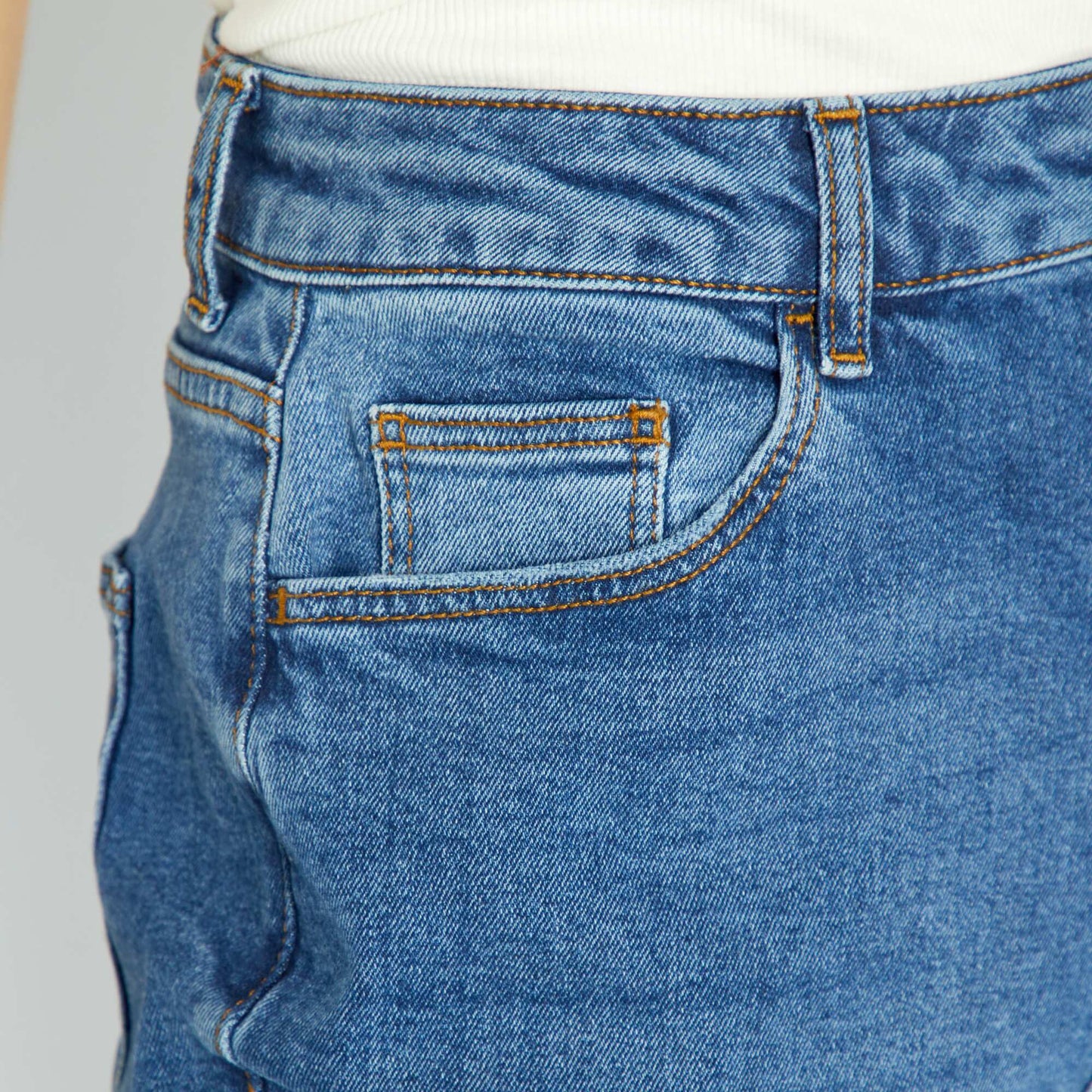 Very high-waisted mom jeans - L30 BLUE