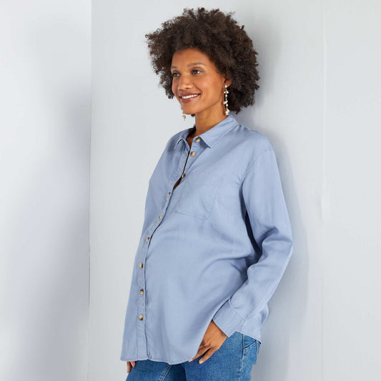 Light and flowing maternity shirt stone blue