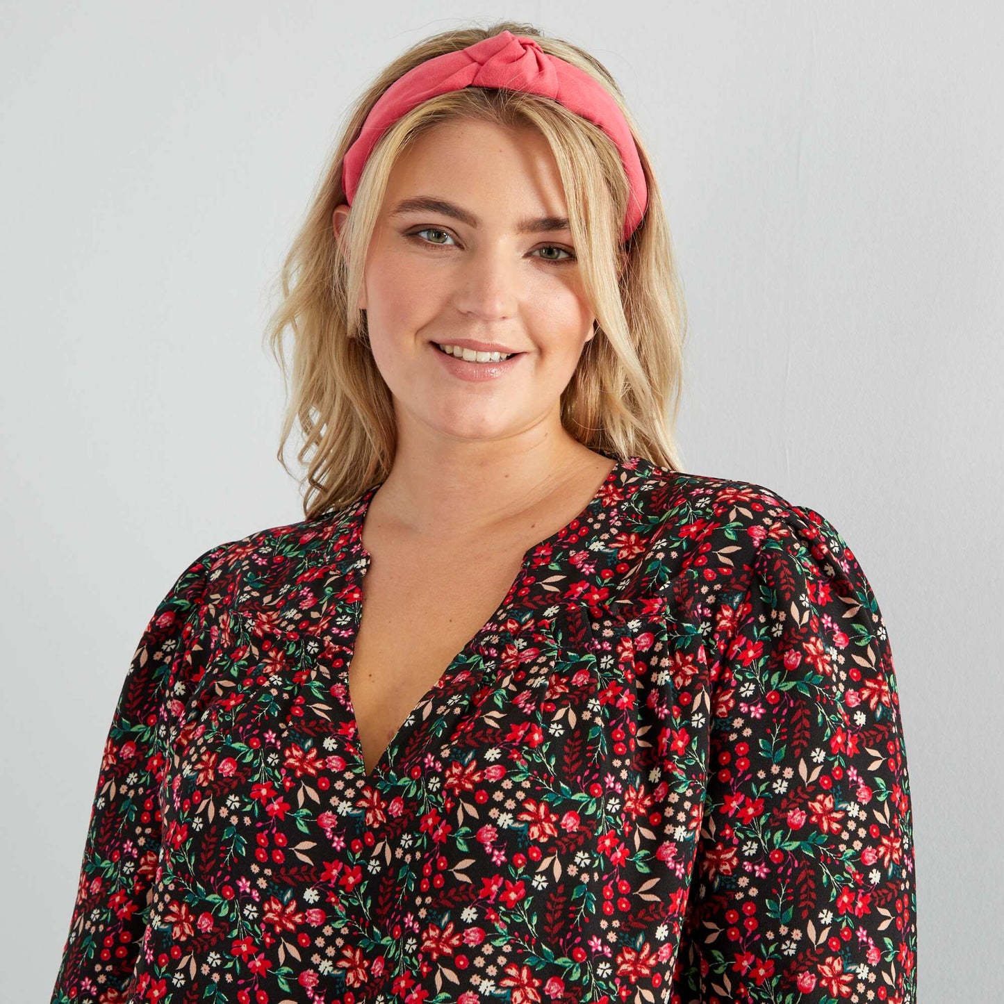 Ruffled blouse BLACK