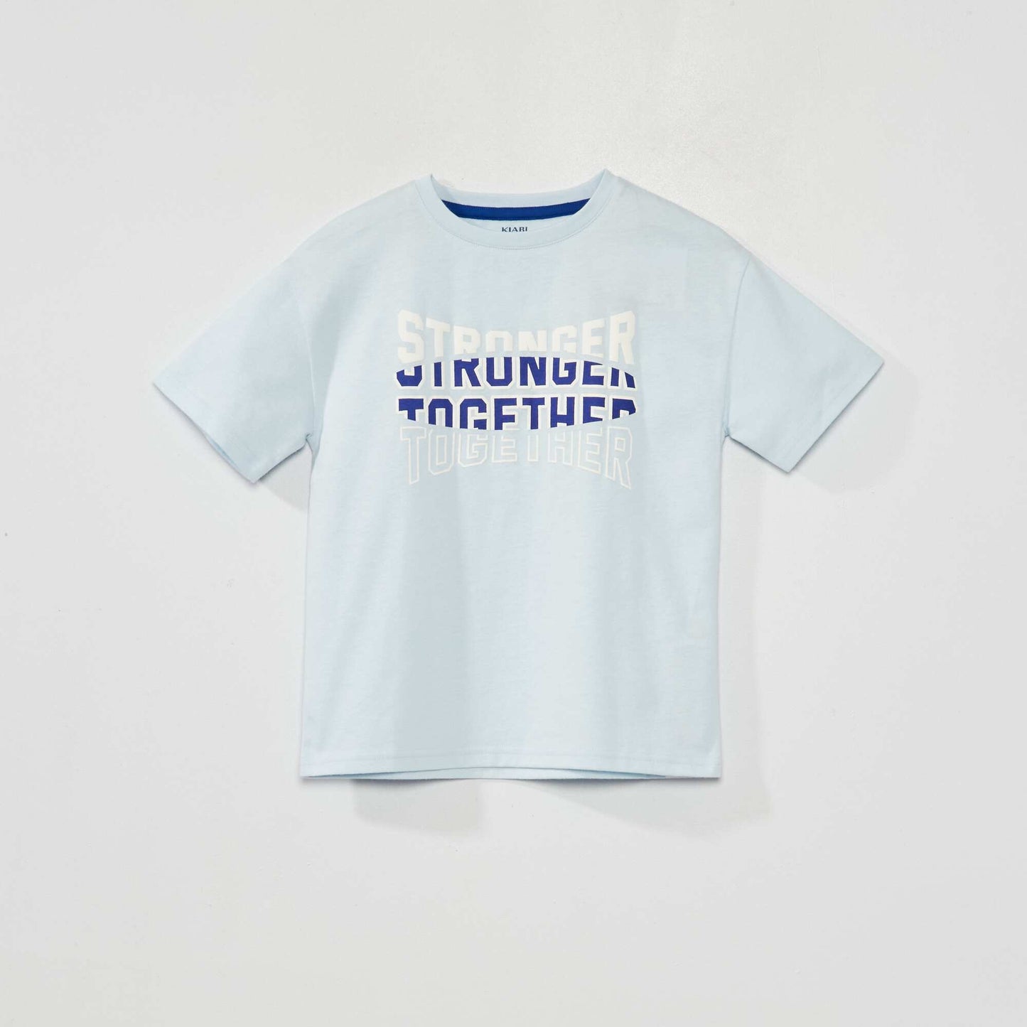 T-shirt with message BLUE