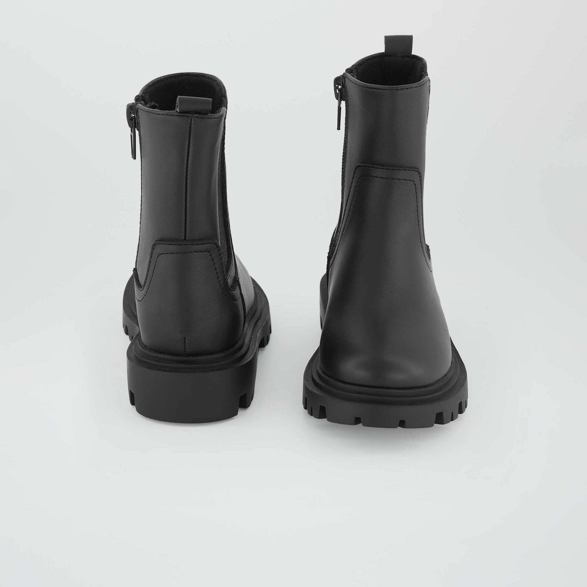 Chelsea-style boots BLACK