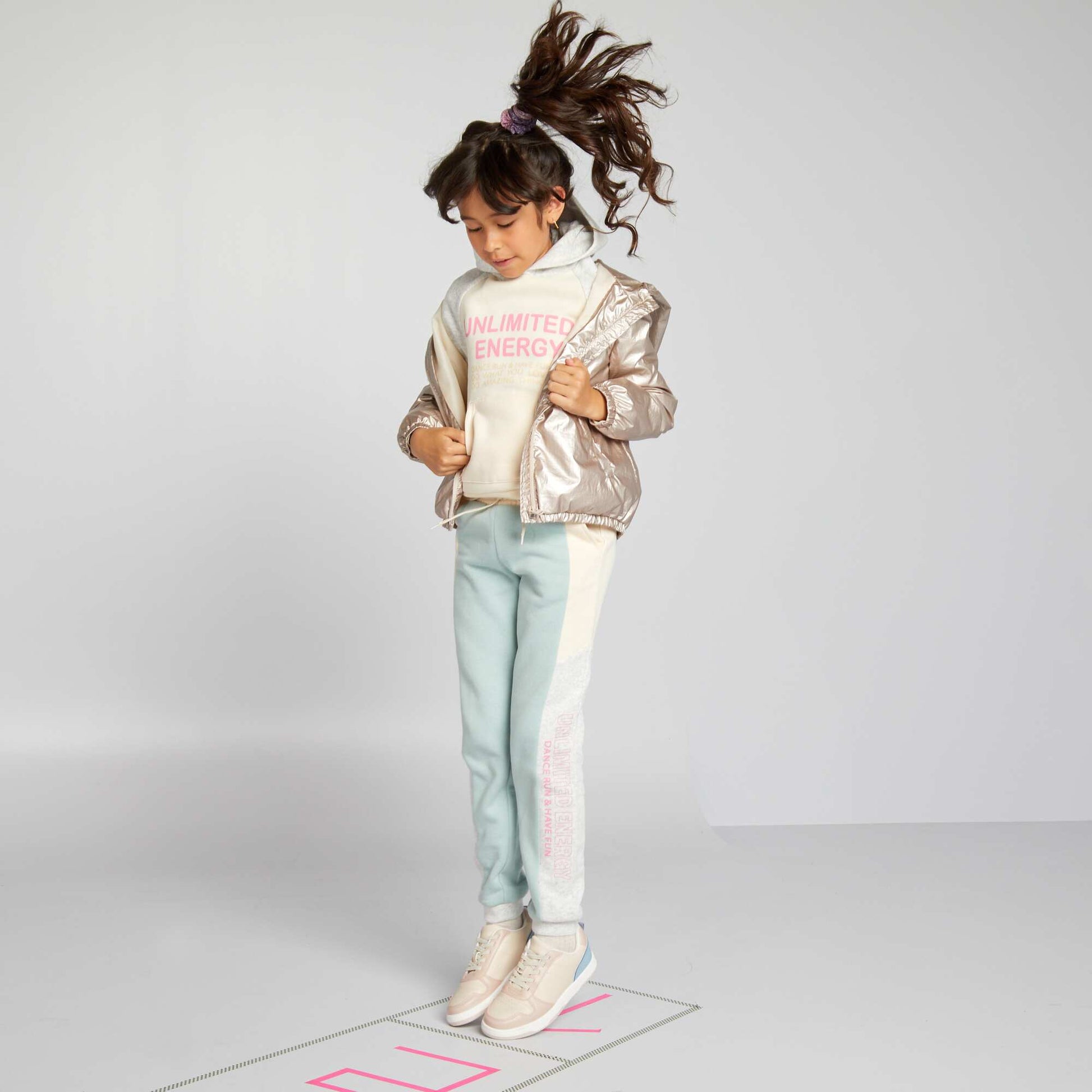 بنطلون رياضي رمادي