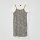 أبيض