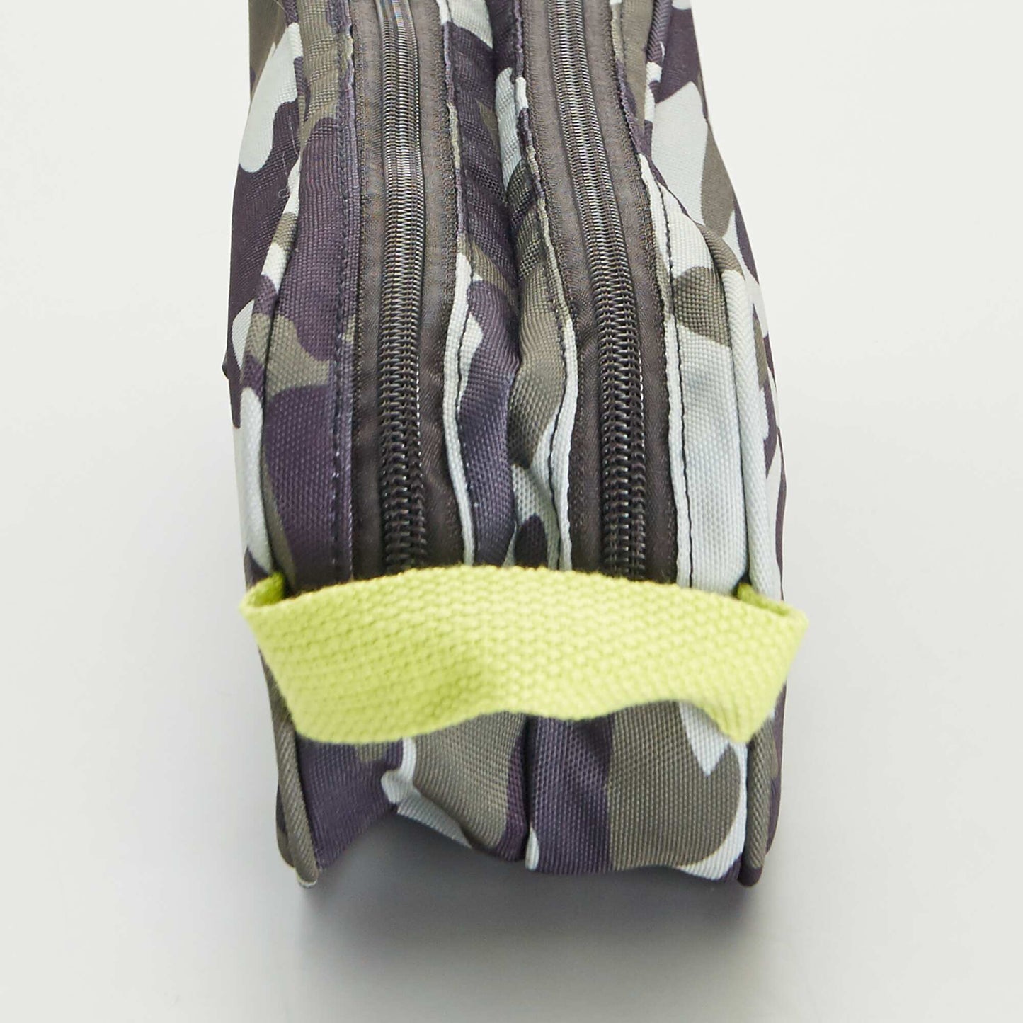 مقلمة مموهة CAMOUFLAGE