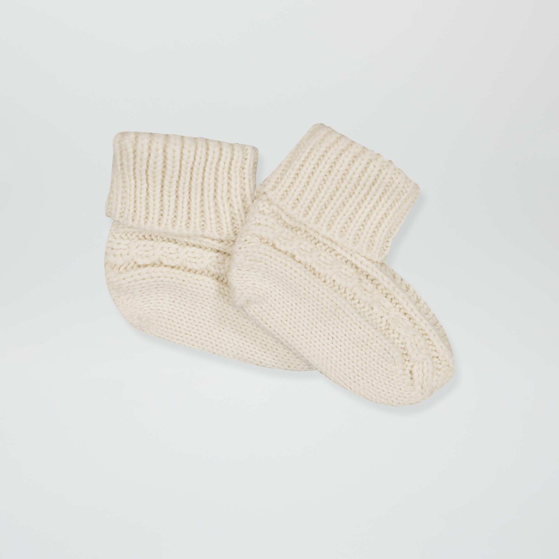 Knitted bootees BEIGE