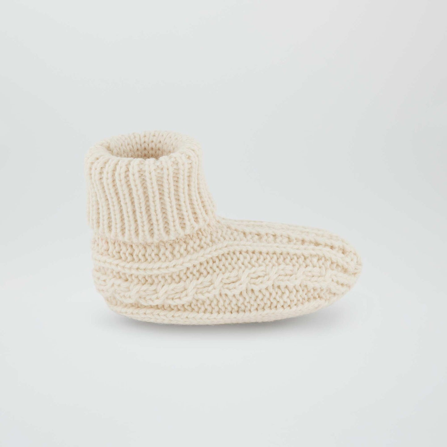 Knitted bootees BEIGE