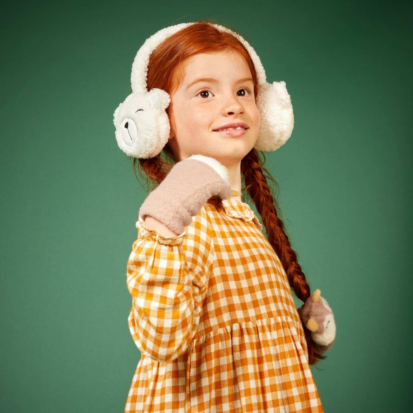 Mustonné effect ear muffs WHITE