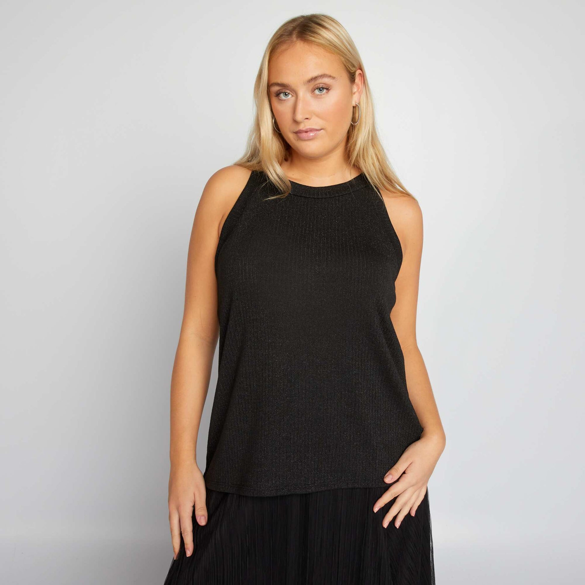 Vest top with cutaway armholes BLACK