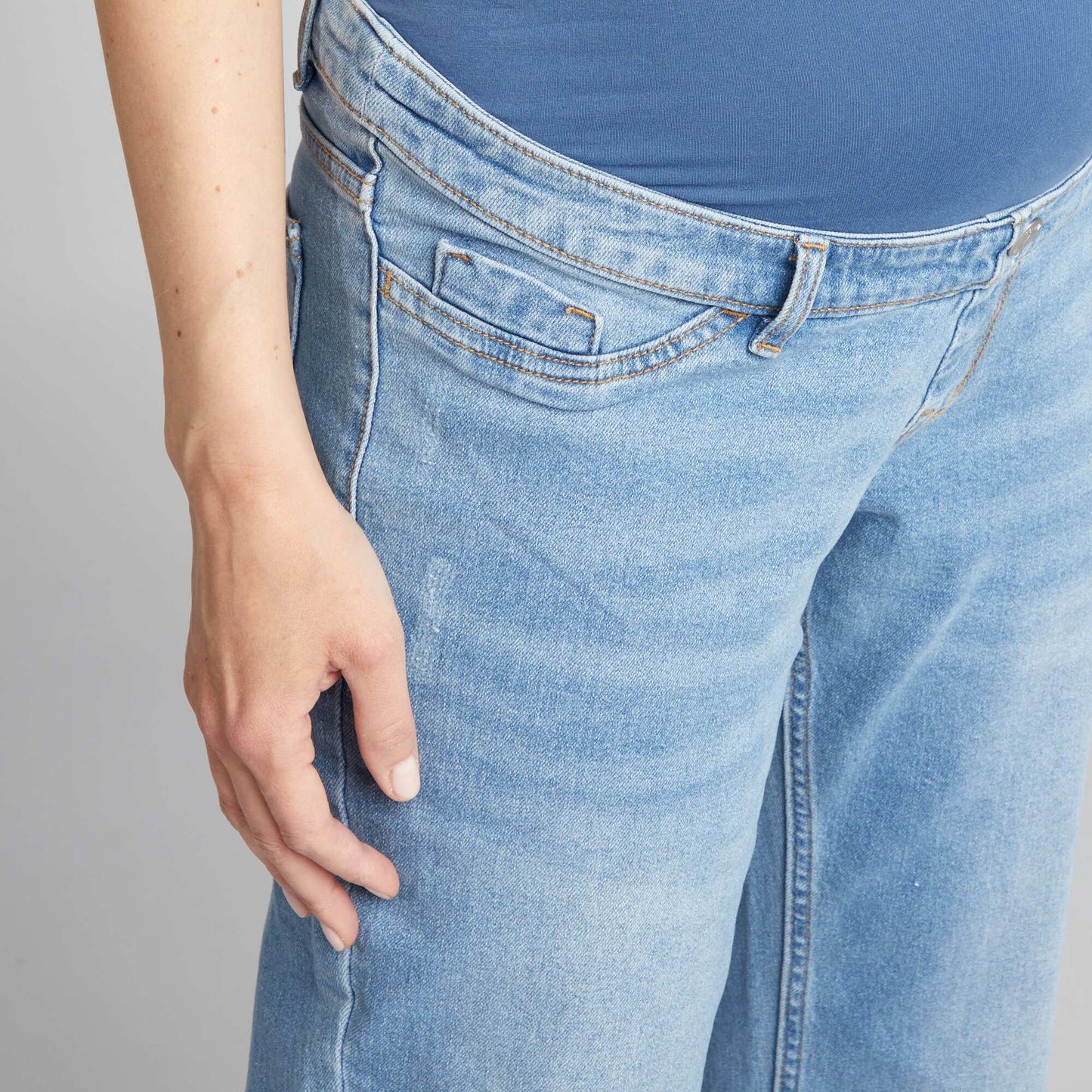 Maternity mom-fit jeans with distressed detailing BLUE