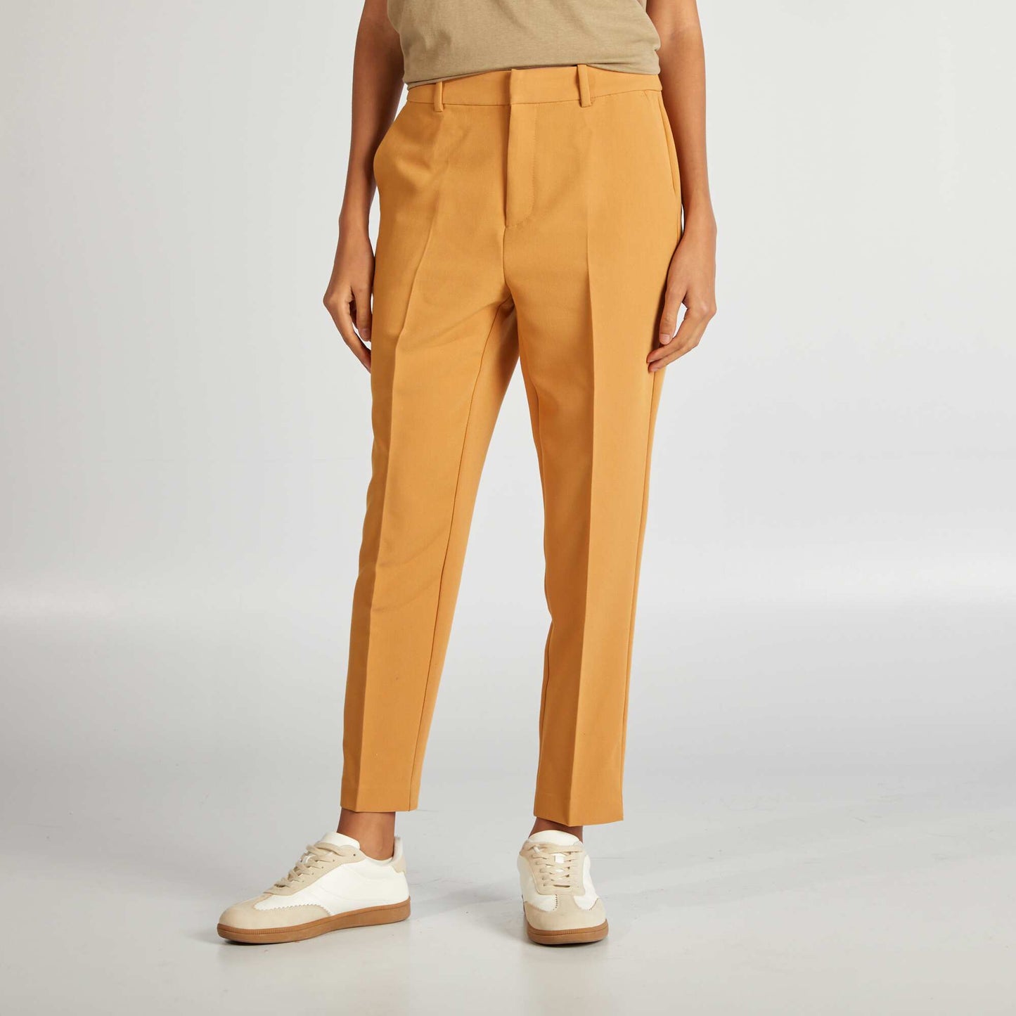 Cigarette trousers BROWN