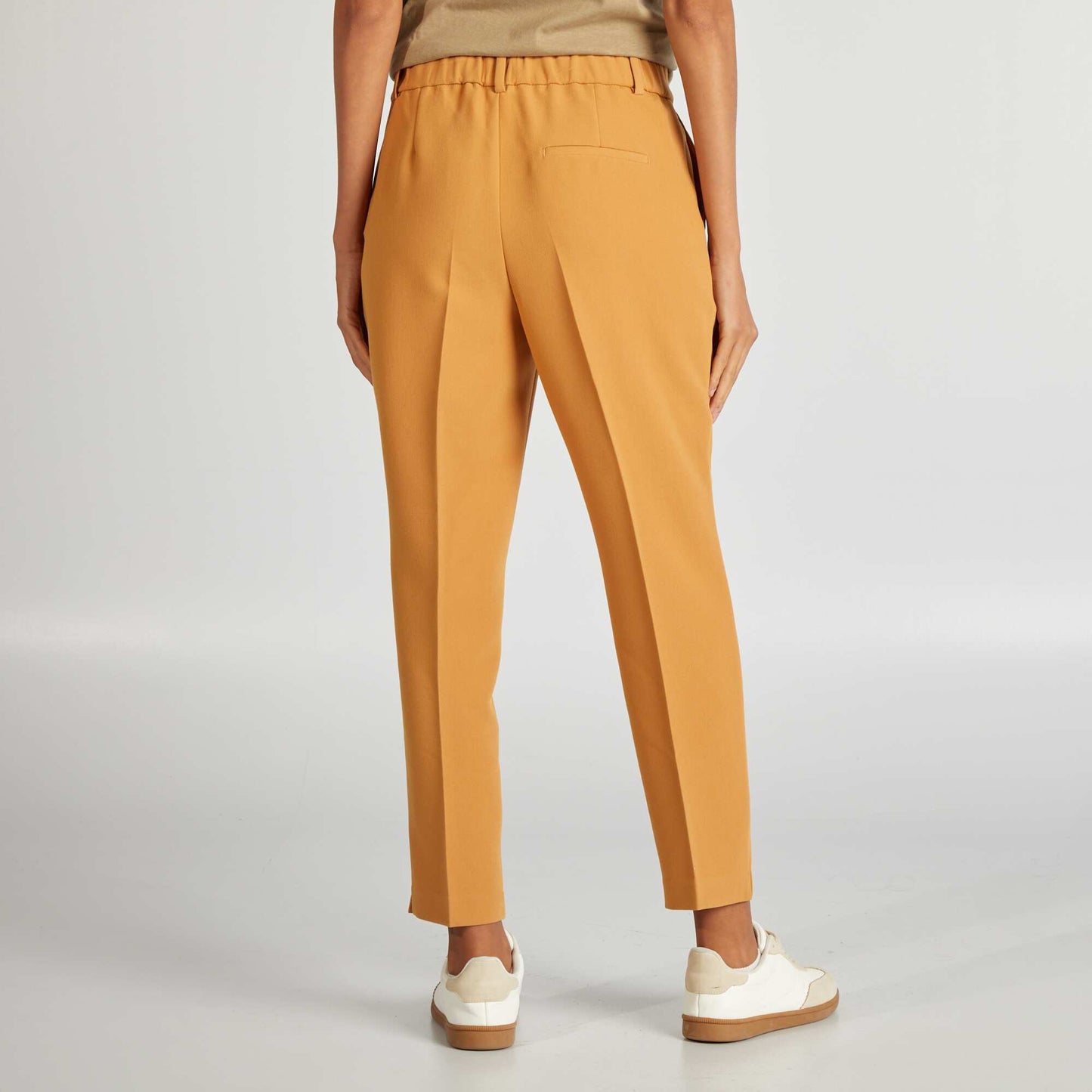 Cigarette trousers BROWN