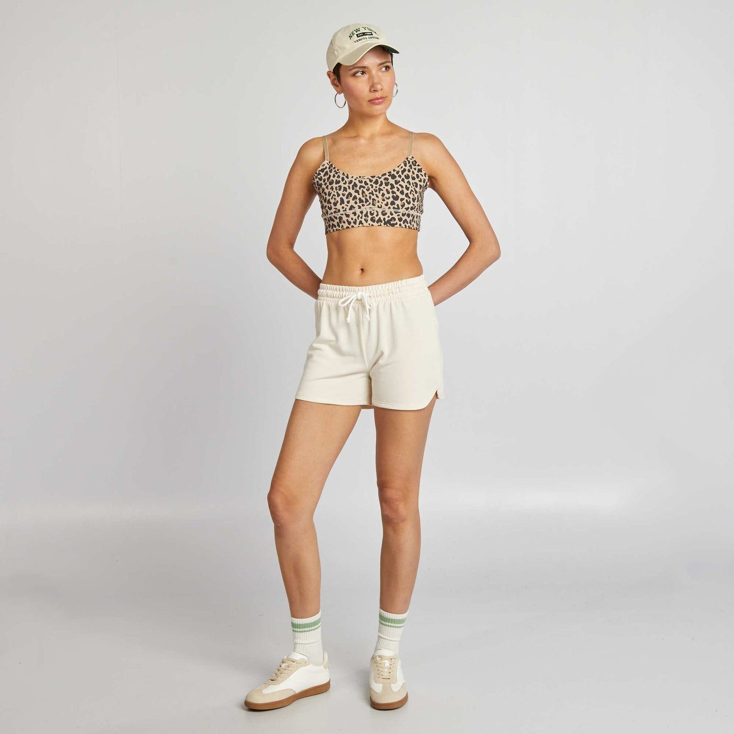 Sports shorts WHITE