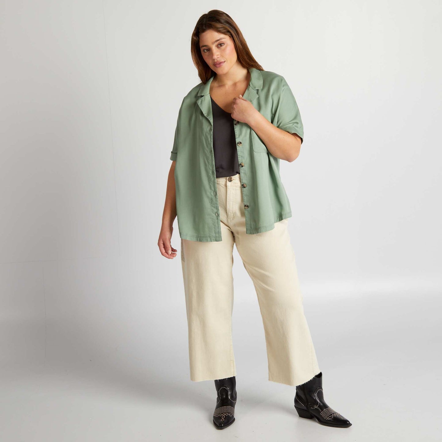 Lightweight blouse with pyjama collar GREEN