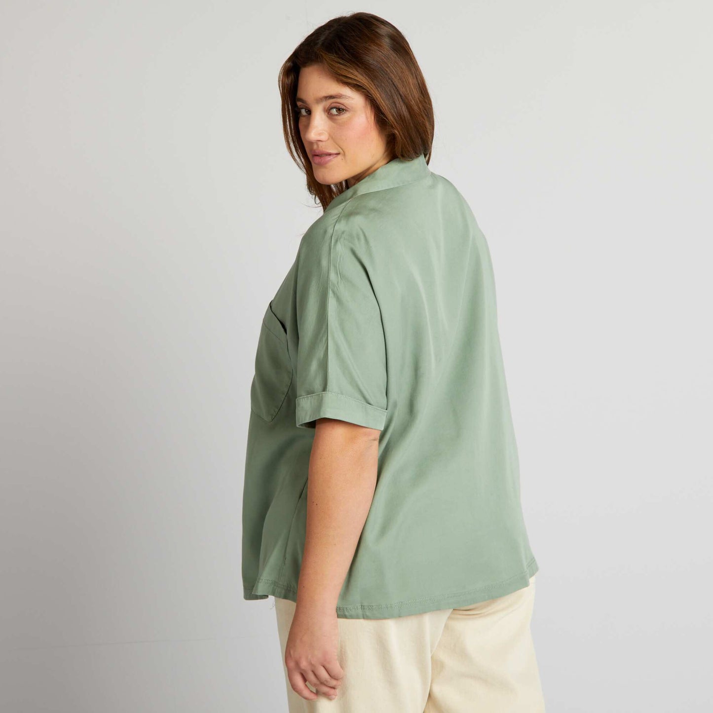 Lightweight blouse with pyjama collar GREEN