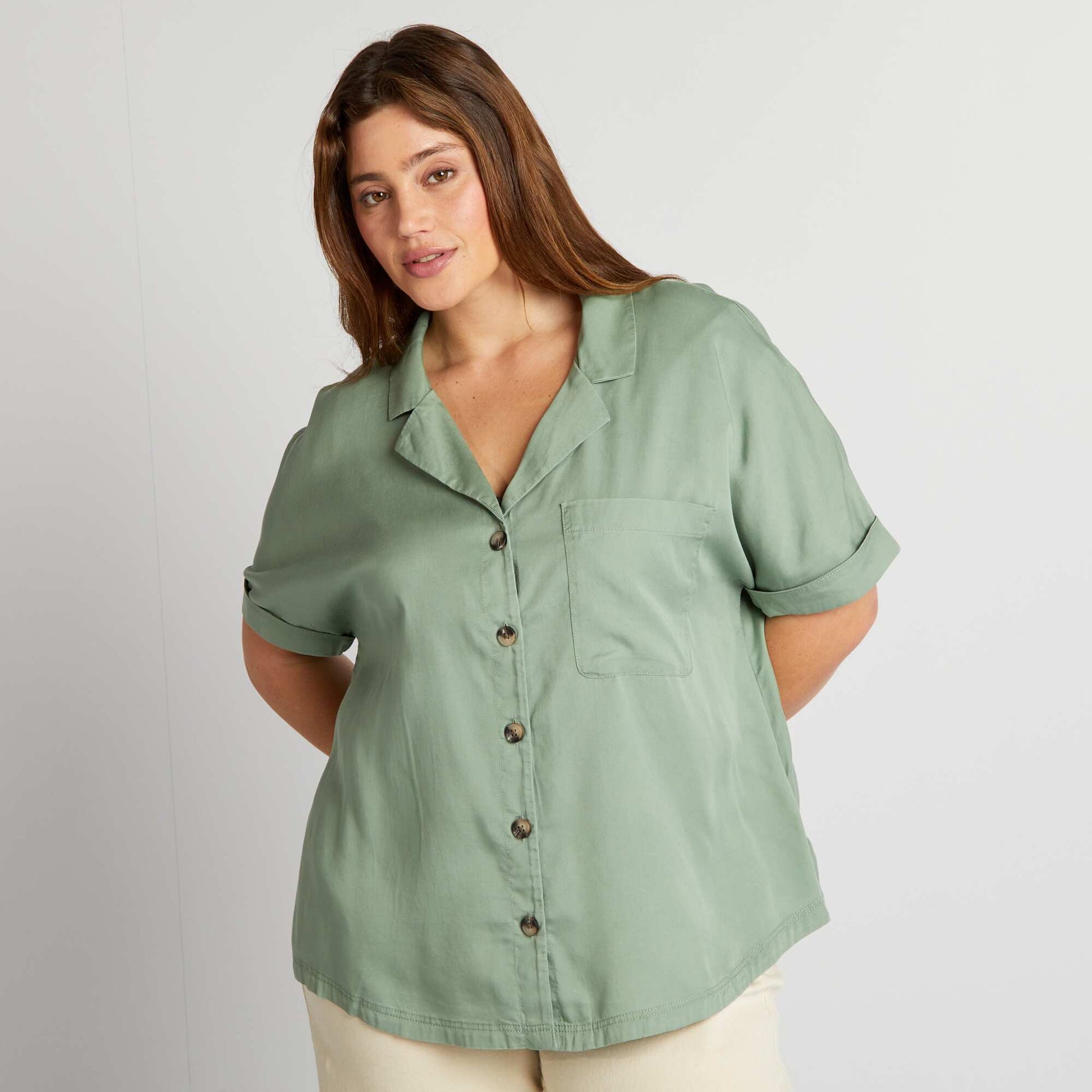 Lightweight blouse with pyjama collar GREEN