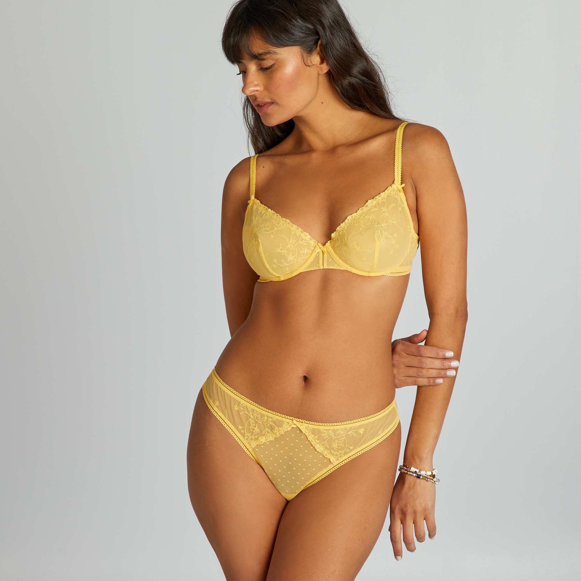 Lace  tulle and dotted Swiss fabric thong YELLOW