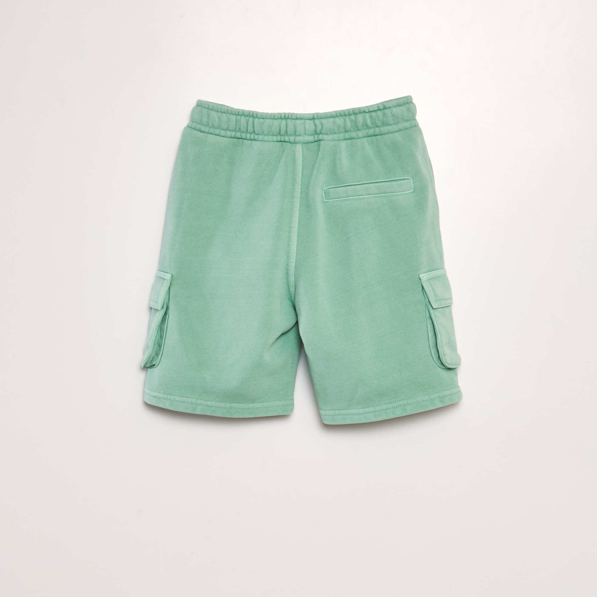 Bermuda shorts with side pockets GREEN