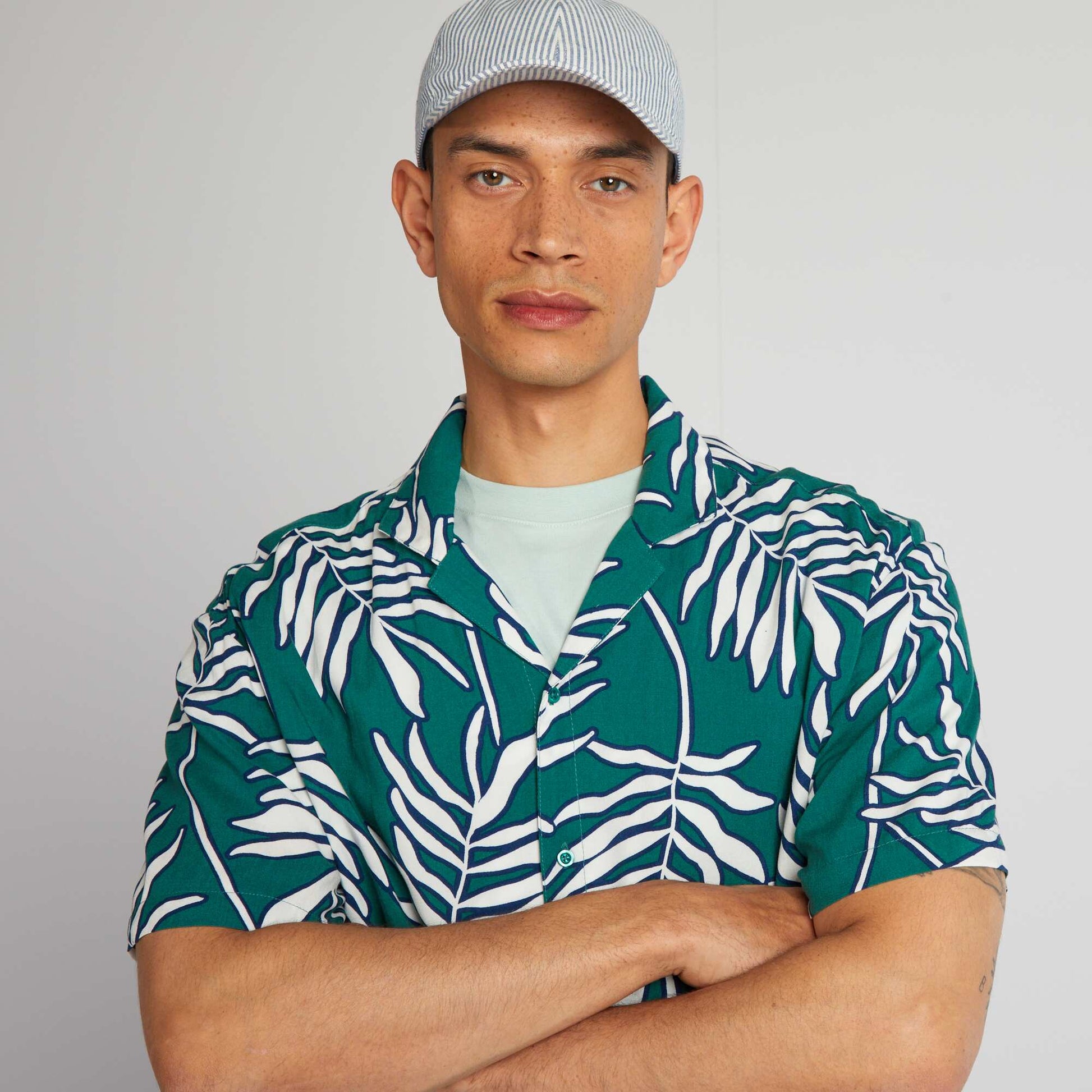 Short-sleeved printed shirt GREEN
