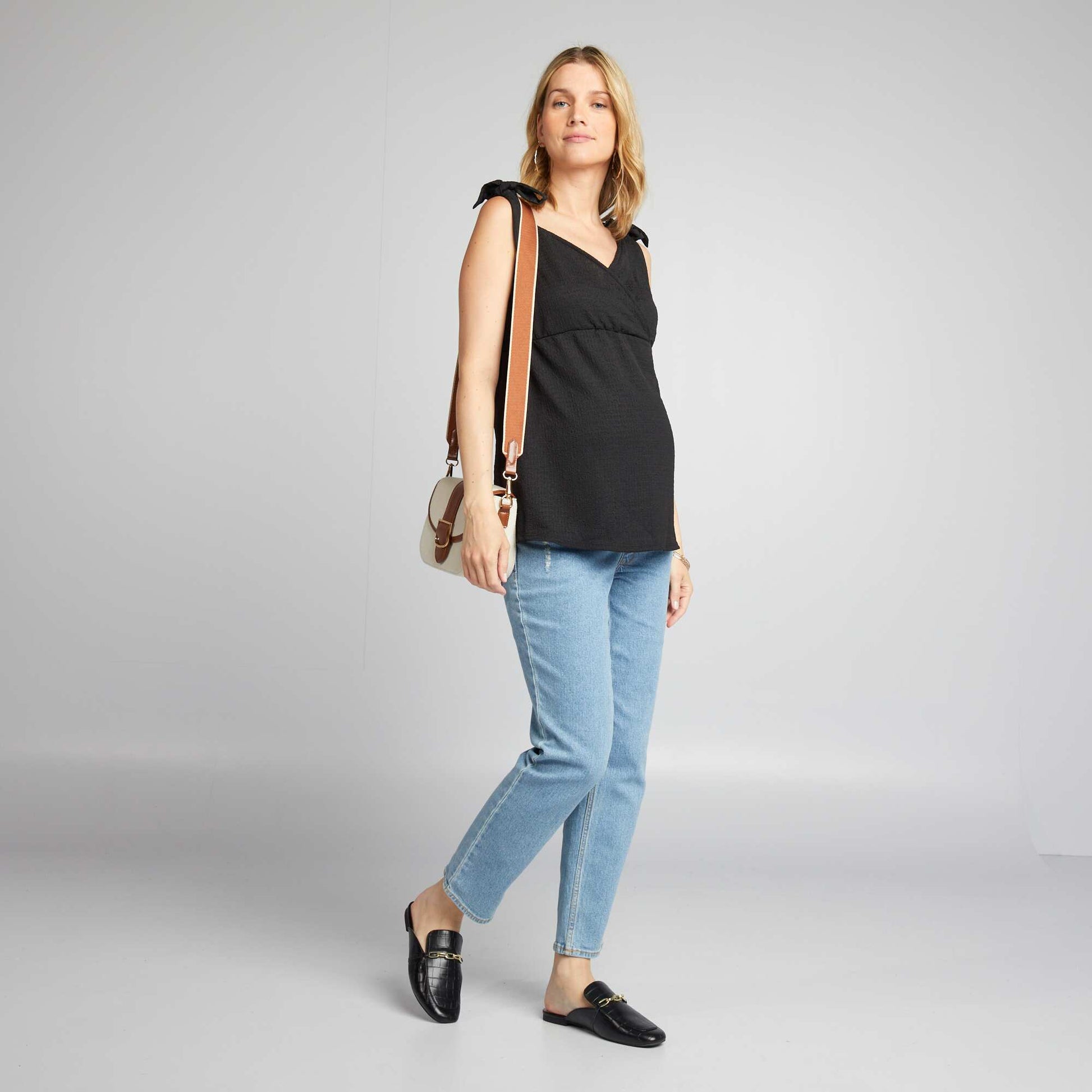Breastfeeding top with tie straps BLACK