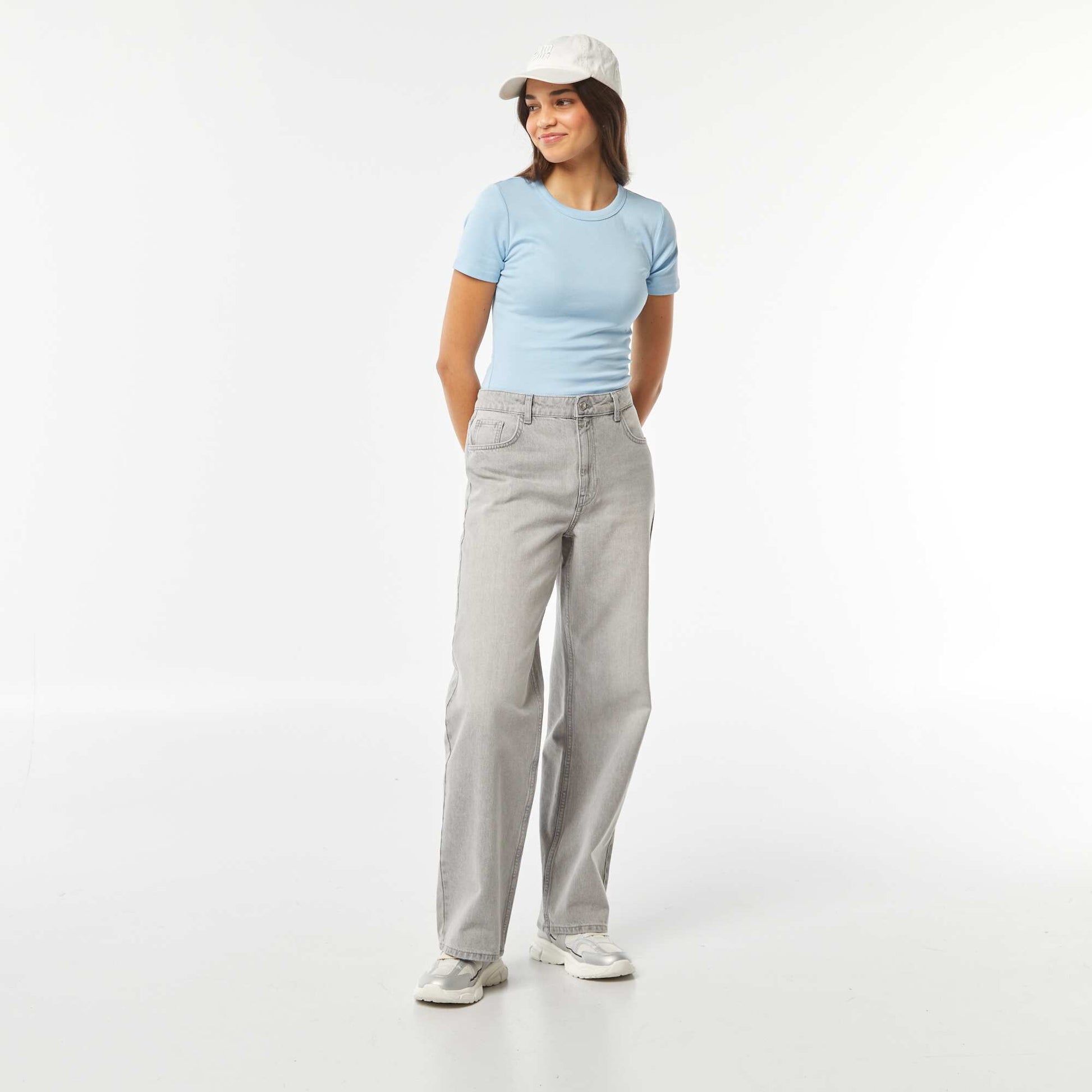 تي شيرت قصير الأكمام قصير الأكمام أزرق