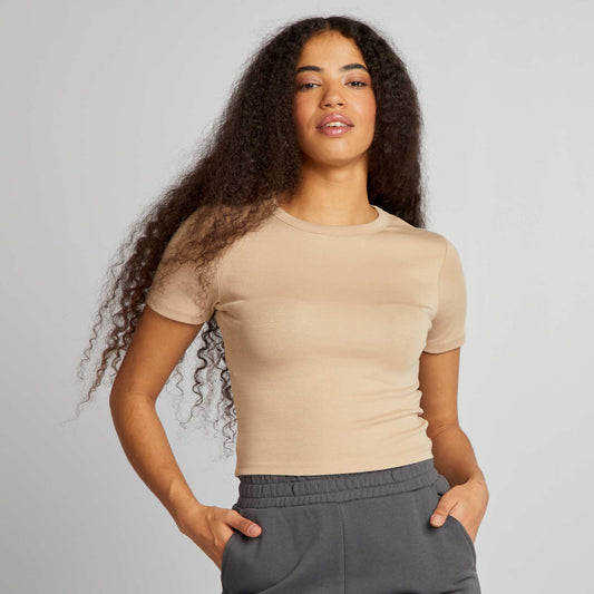 Short-sleeved cropped T-shirt BEIGE