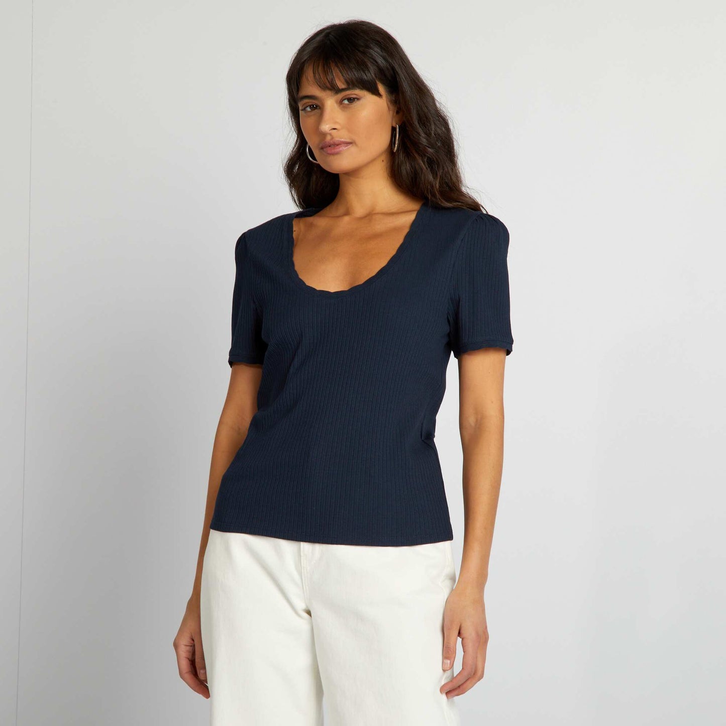 Ribbed T-shirt with scoop neck BLUE
